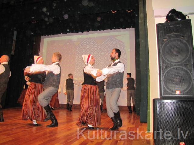 Valsts svētkos 2013